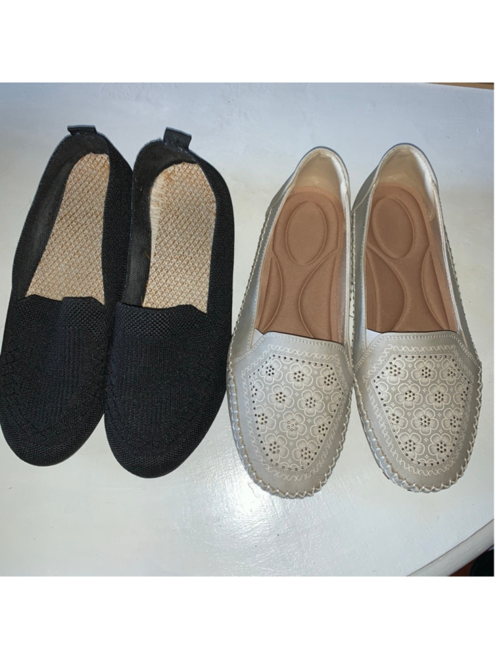 2 pairs Women's Unbranded Flats & Loafers, Size 42 fit like 9, Black and Beige